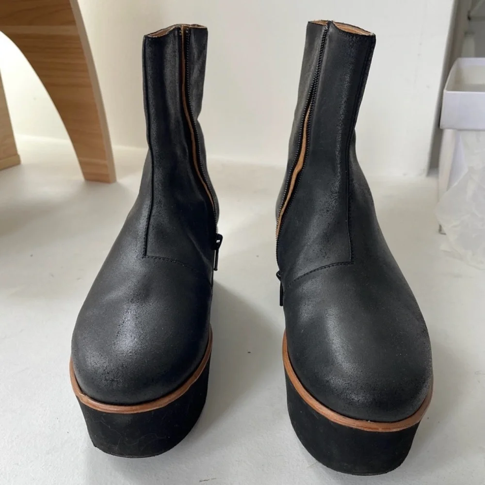 MM6 MAISON MARGIELA | 38.5 / 8 | La Garçonne Waxed Boot Platform Cracked Leather